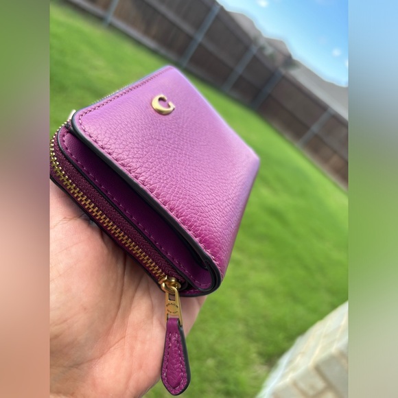 Coach Billfold Wallet Deep Plum - Picture 2 of 8